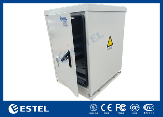 17U Capacity Outdoor Telecommunication Enclosures IP55 Floor Mount Installation