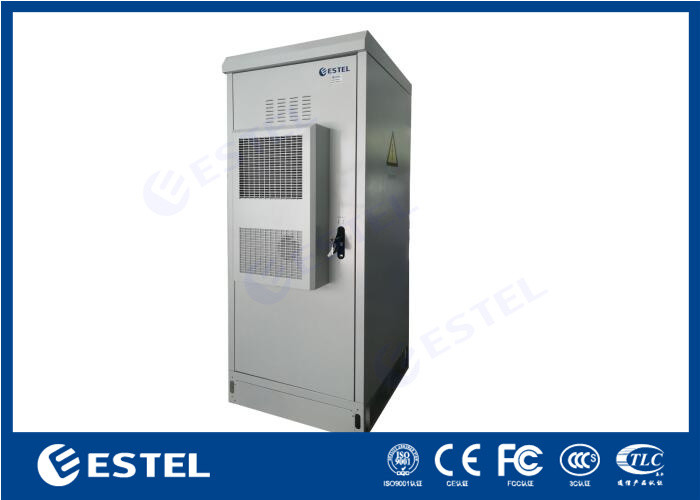 Outdoor Floor Mounted Cabinet 19 Inch Rack 40U User Space With PDU
